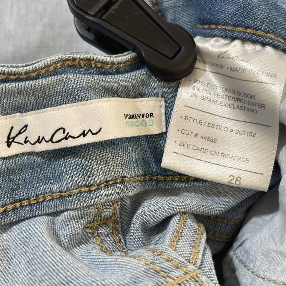 Kancan Jeans Women's Size 28 Skinny Distressed‎ Denim Light Washed Jeans
